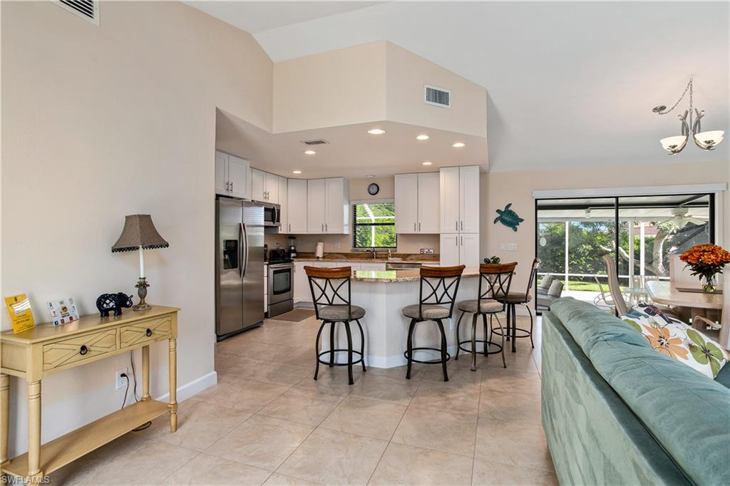 MARCO BEACH - Residential