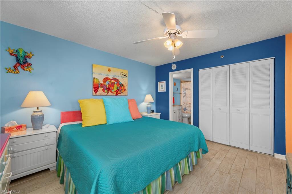 LOVERS KEY BEACH CLUB - Residential