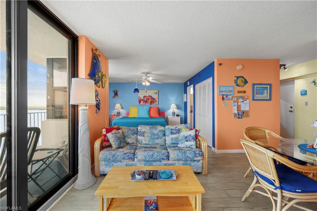 LOVERS KEY BEACH CLUB - Residential