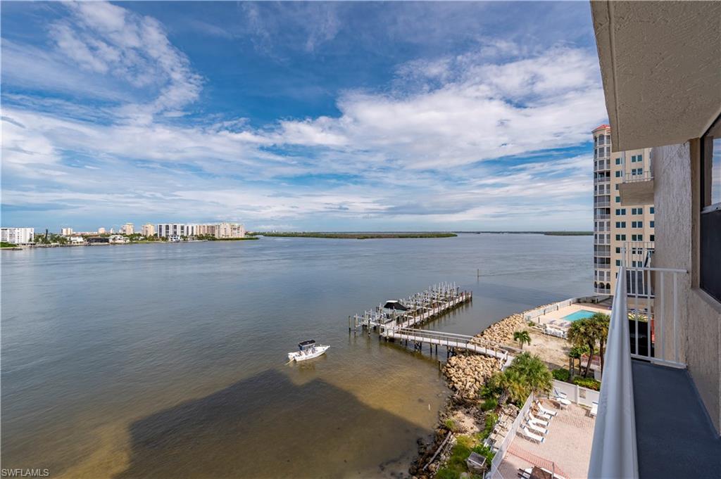 LOVERS KEY BEACH CLUB - Residential