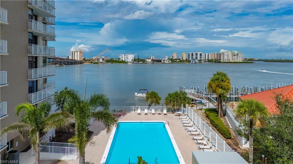 LOVERS KEY BEACH CLUB - Residential