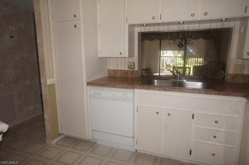 SEVEN LAKES - Residential