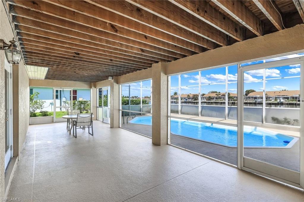 PORT OF THE ISLANDS - Residential