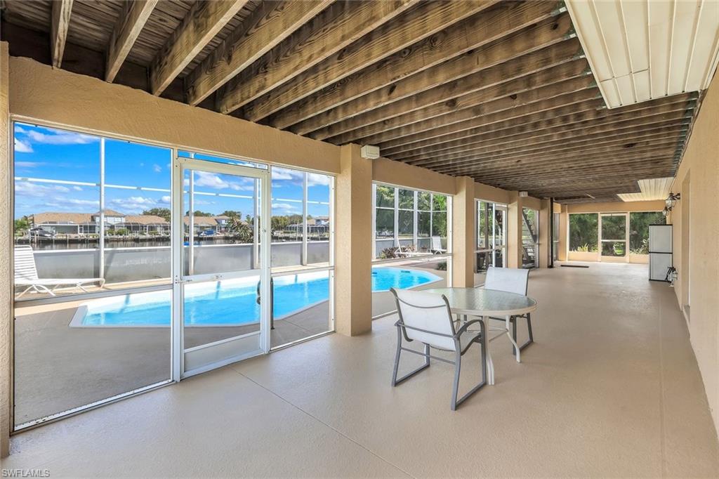 PORT OF THE ISLANDS - Residential