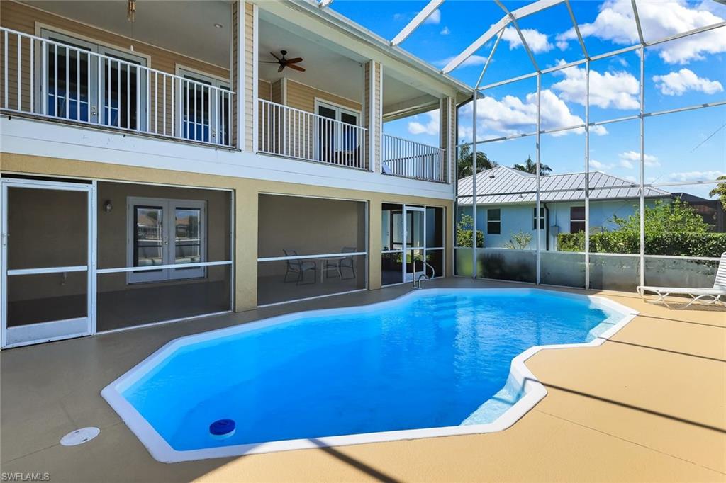 PORT OF THE ISLANDS - Residential