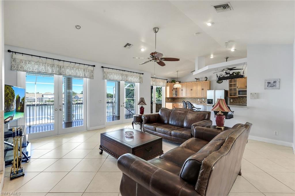 PORT OF THE ISLANDS - Residential