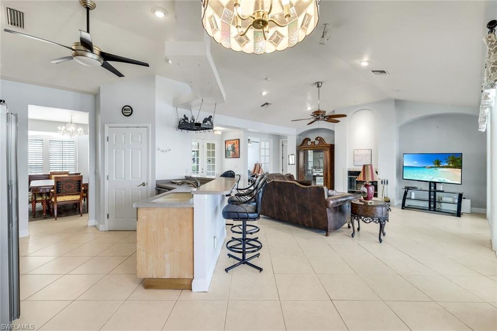 PORT OF THE ISLANDS - Residential