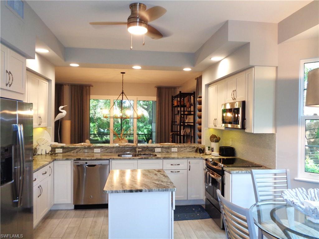 VISTA POINTE - Residential Lease