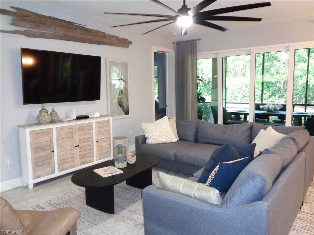 VISTA POINTE - Residential Lease