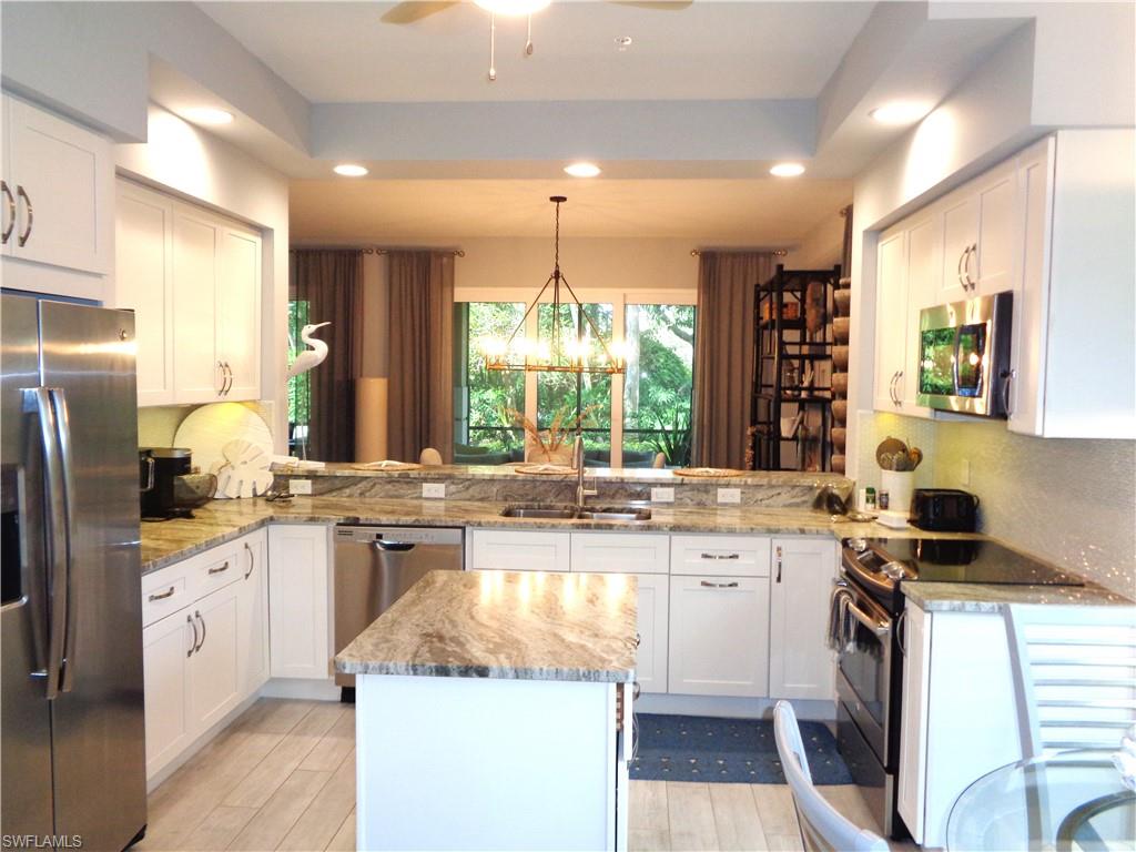 VISTA POINTE - Residential Lease