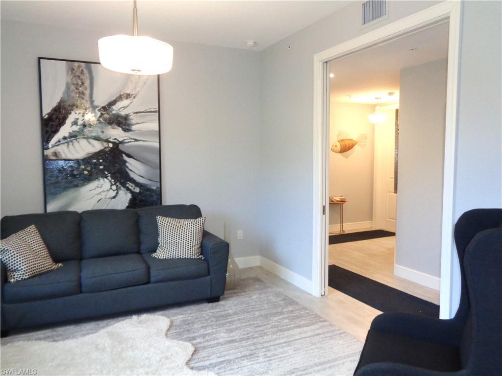 VISTA POINTE - Residential Lease