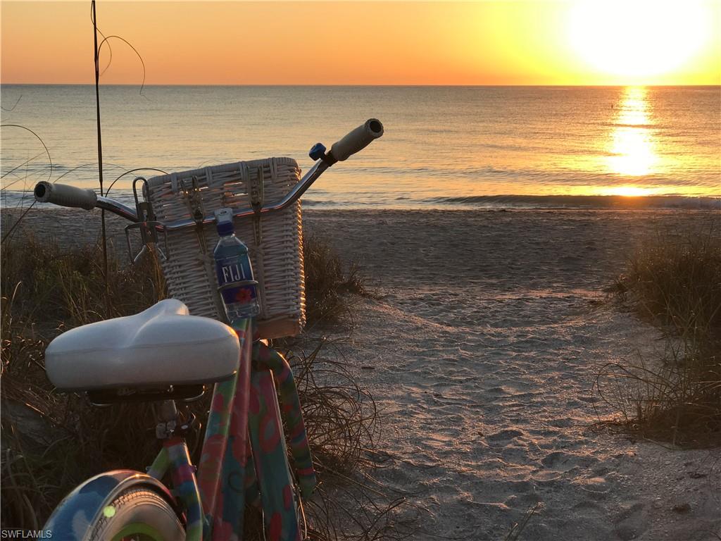 GULF BEACH VILLAS - Residential