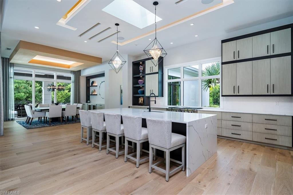 QUAIL WEST - Residential