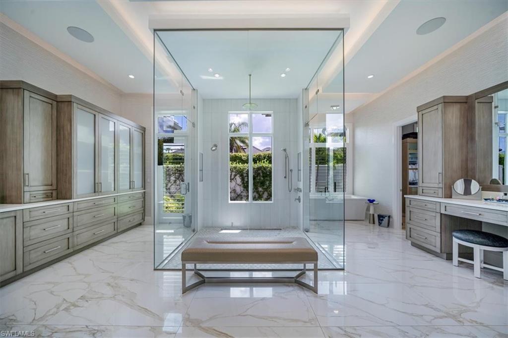 QUAIL WEST - Residential