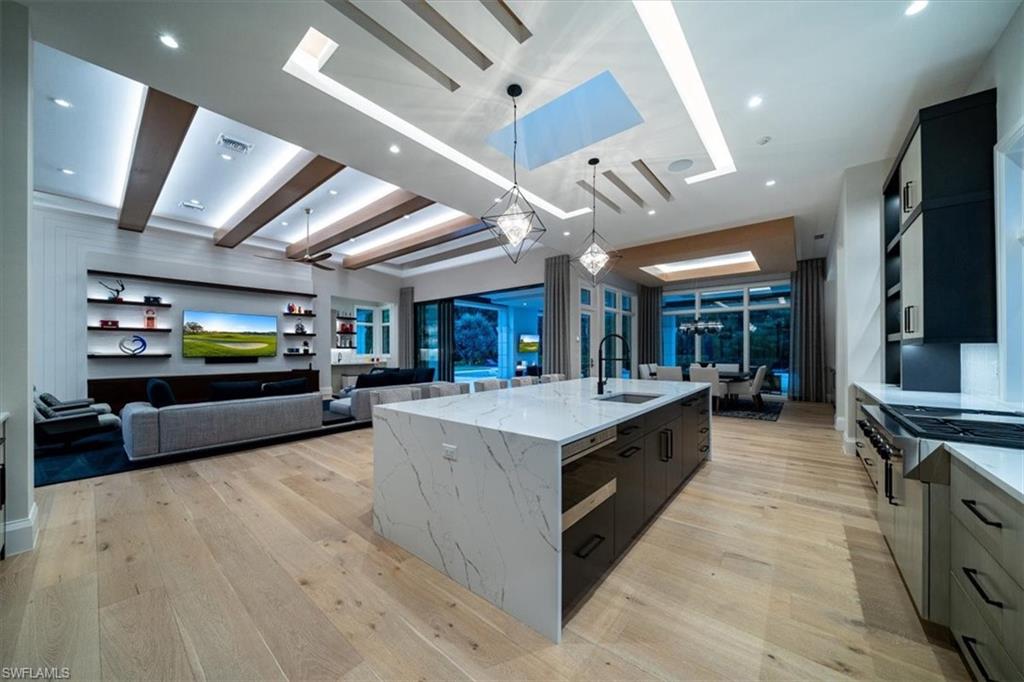 QUAIL WEST - Residential