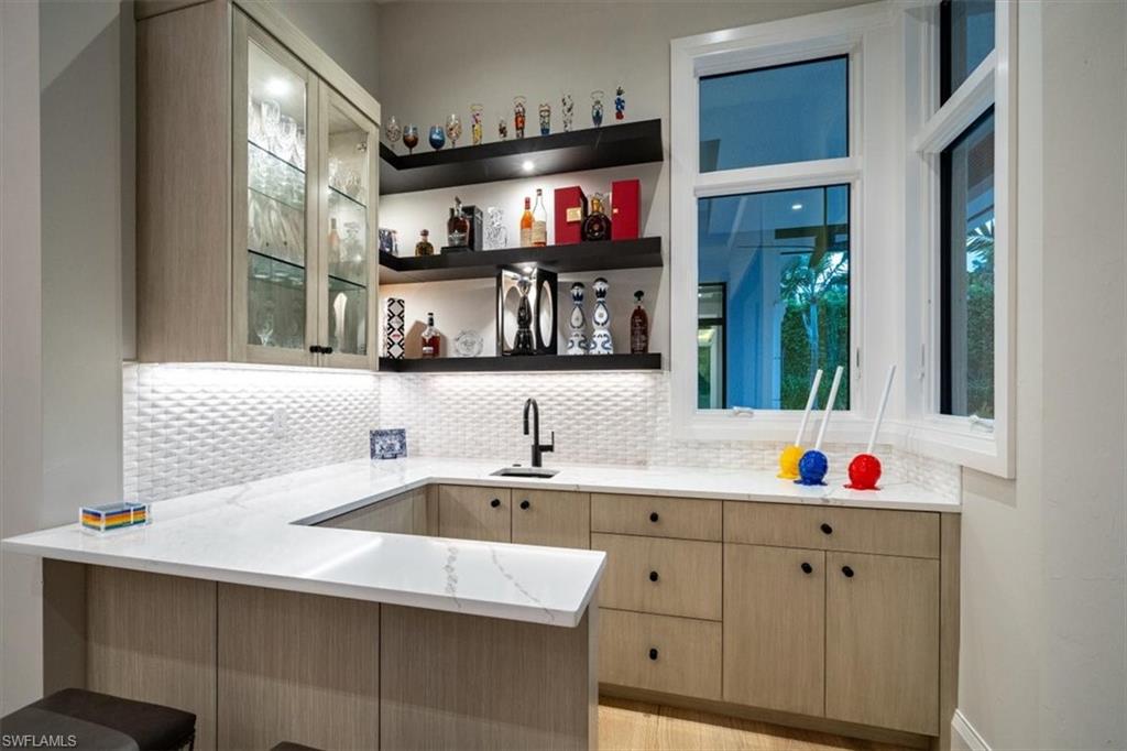 QUAIL WEST - Residential