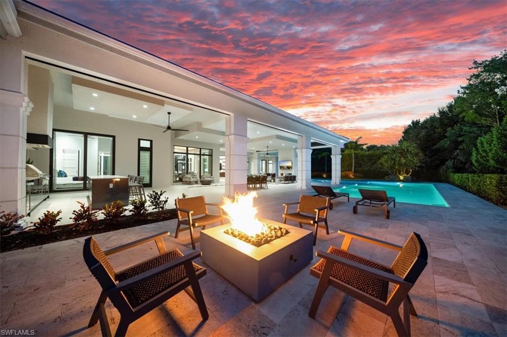 QUAIL WEST - Residential