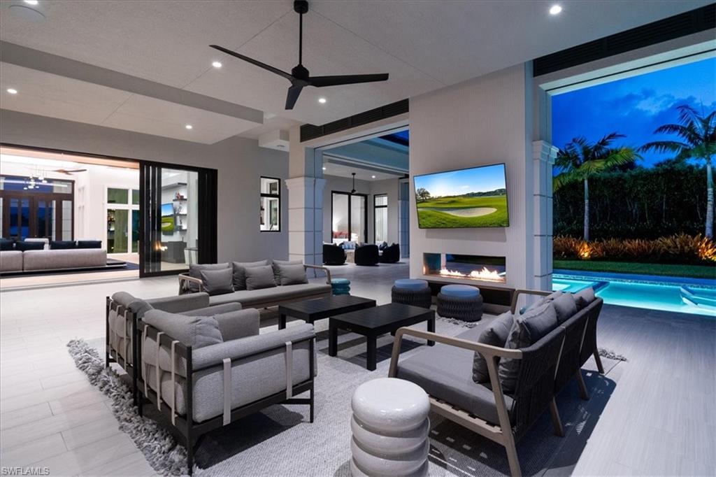 QUAIL WEST - Residential