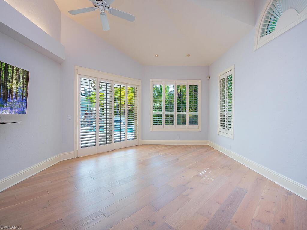 OLDE NAPLES - Residential