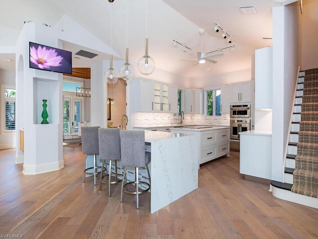 OLDE NAPLES - Residential