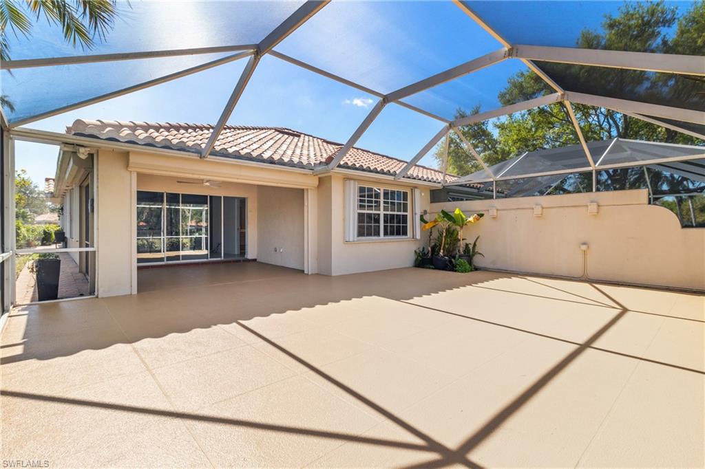 VILLAGE WALK - Residential