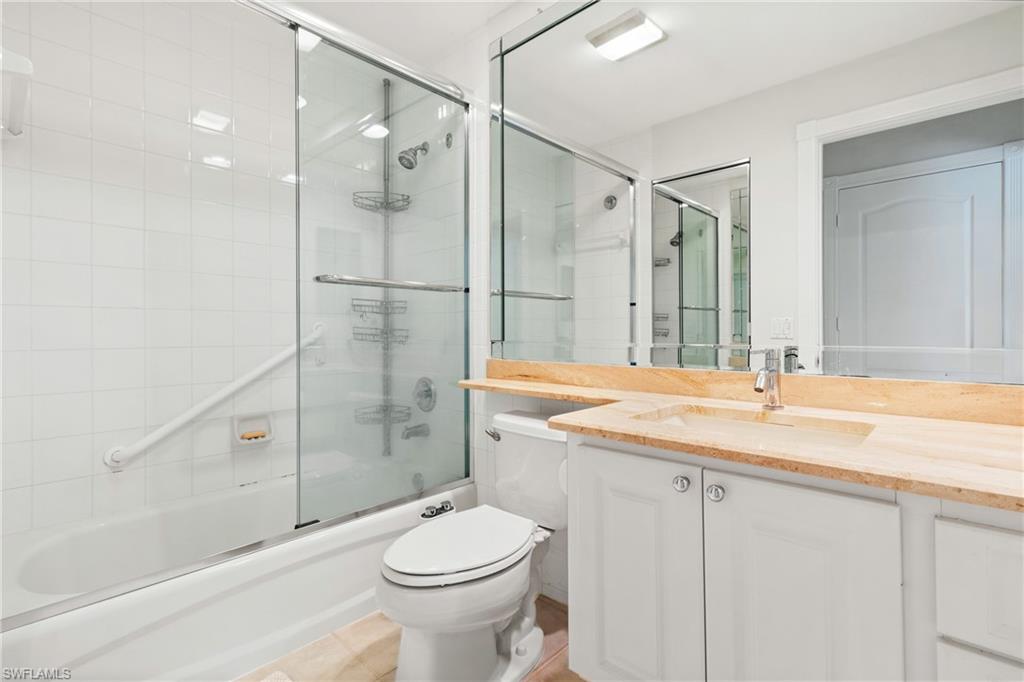 VILLAGE WALK - Residential