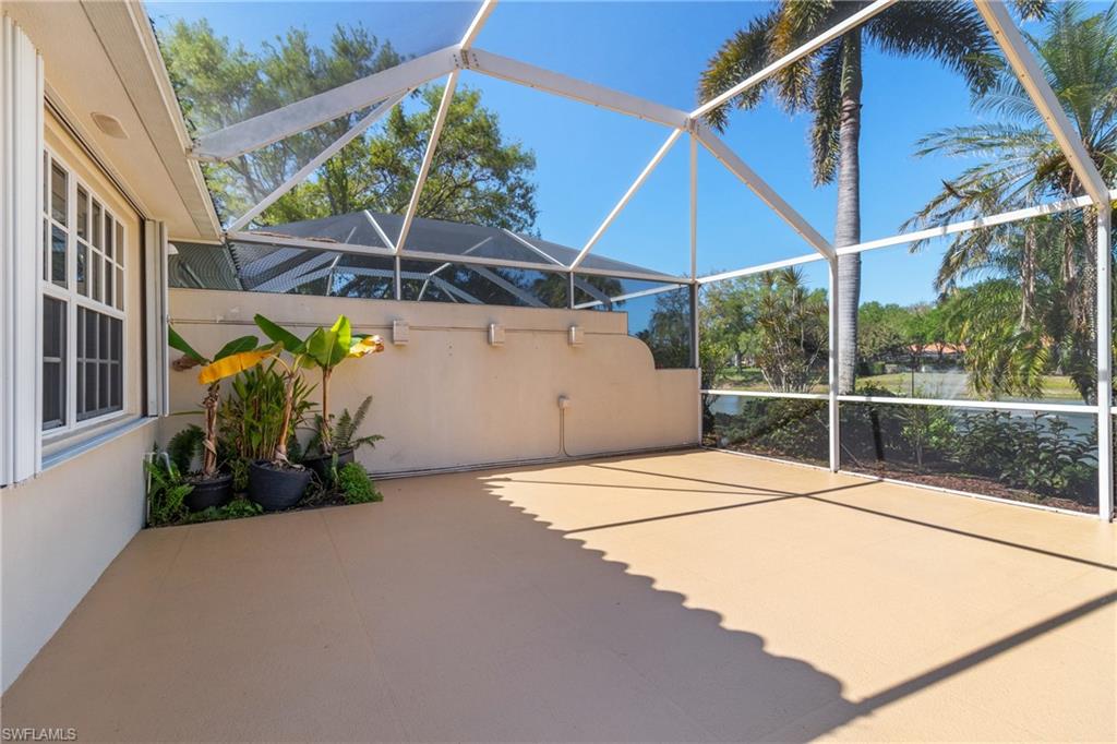 VILLAGE WALK - Residential