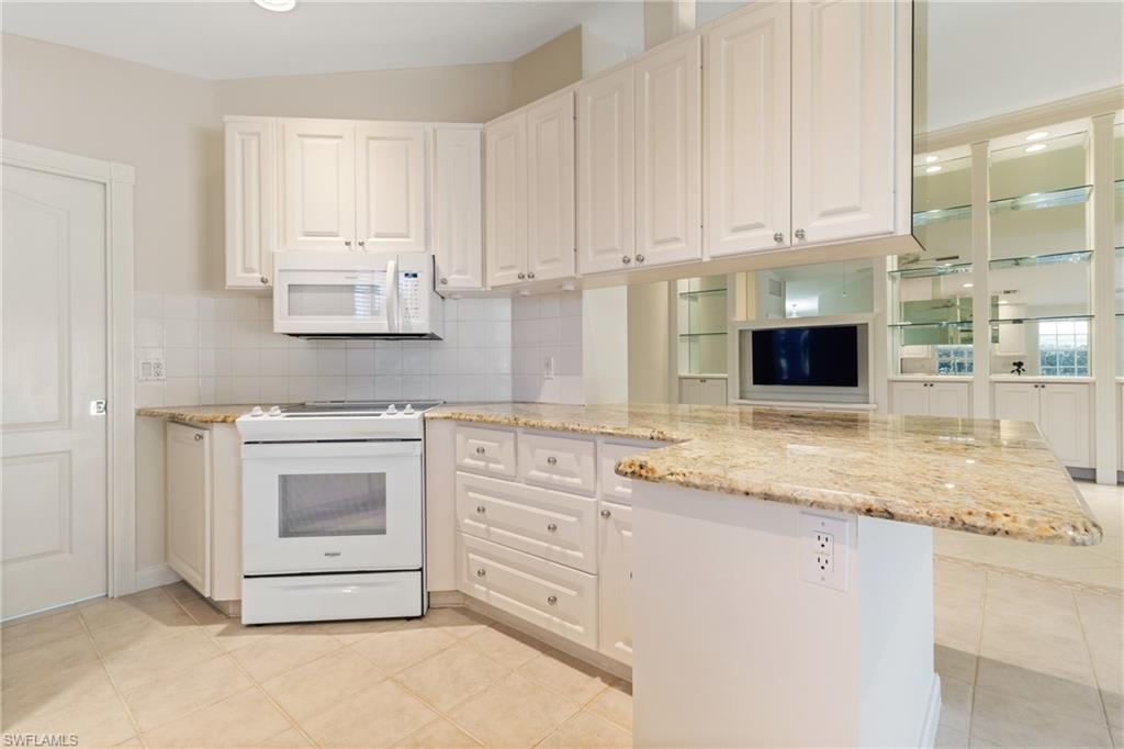 VILLAGE WALK - Residential