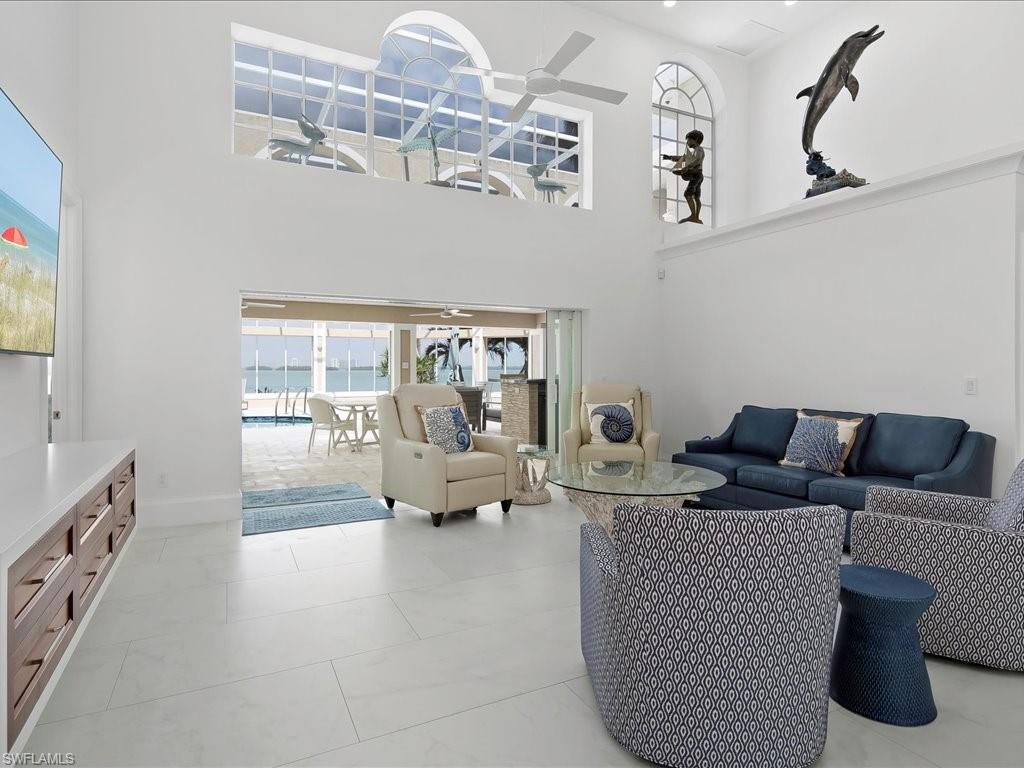 CAROLANDS - Residential