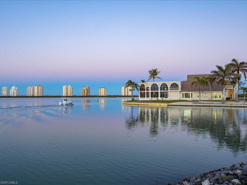 CAROLANDS - Residential