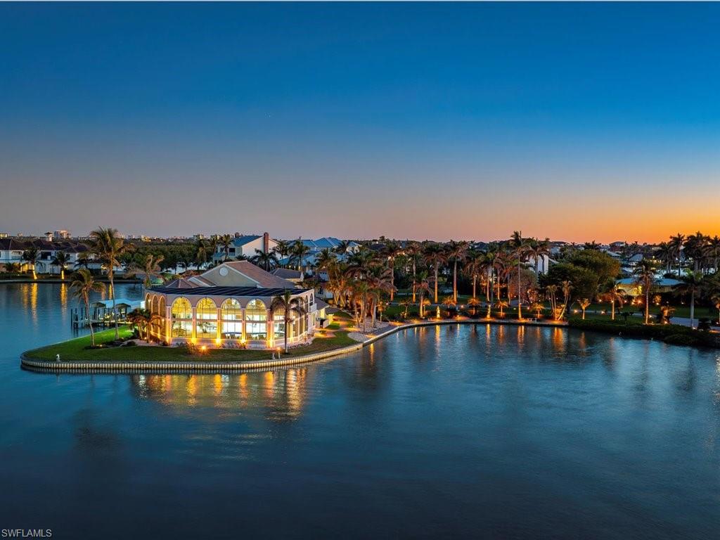 CAROLANDS - Residential