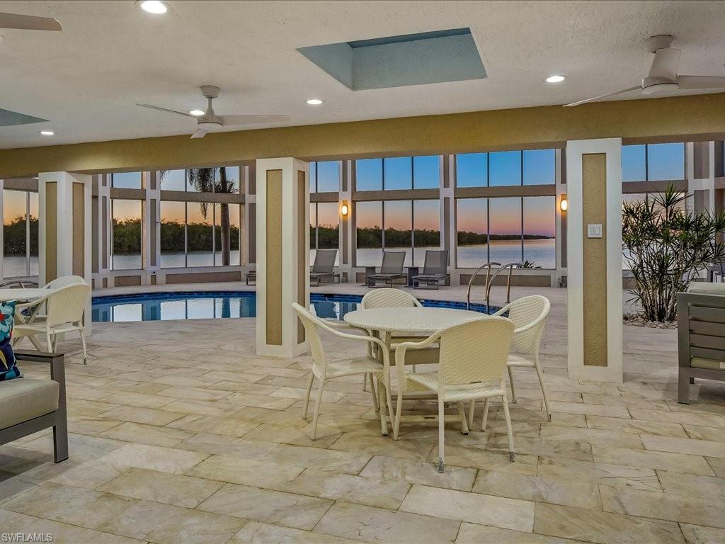 CAROLANDS - Residential