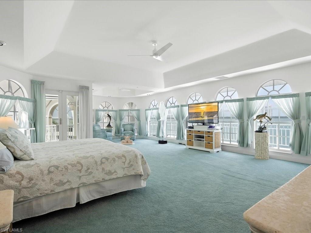 CAROLANDS - Residential