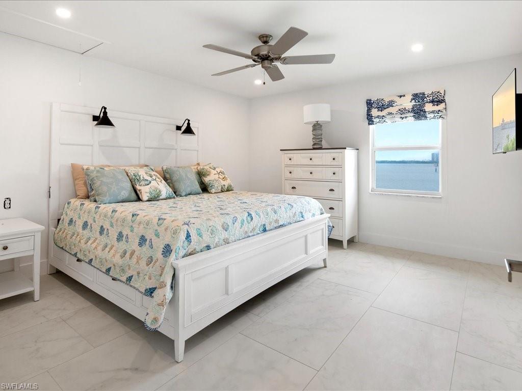 CAROLANDS - Residential