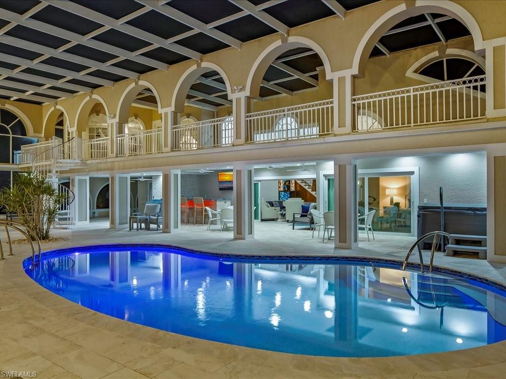 CAROLANDS - Residential