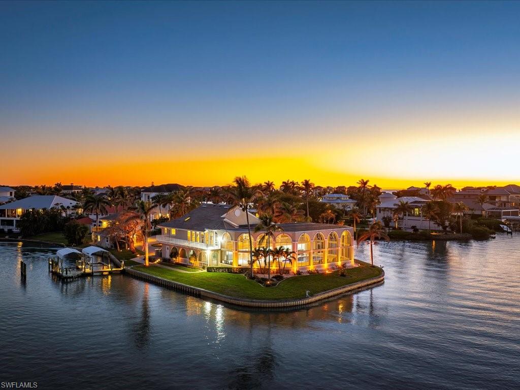 CAROLANDS - Residential