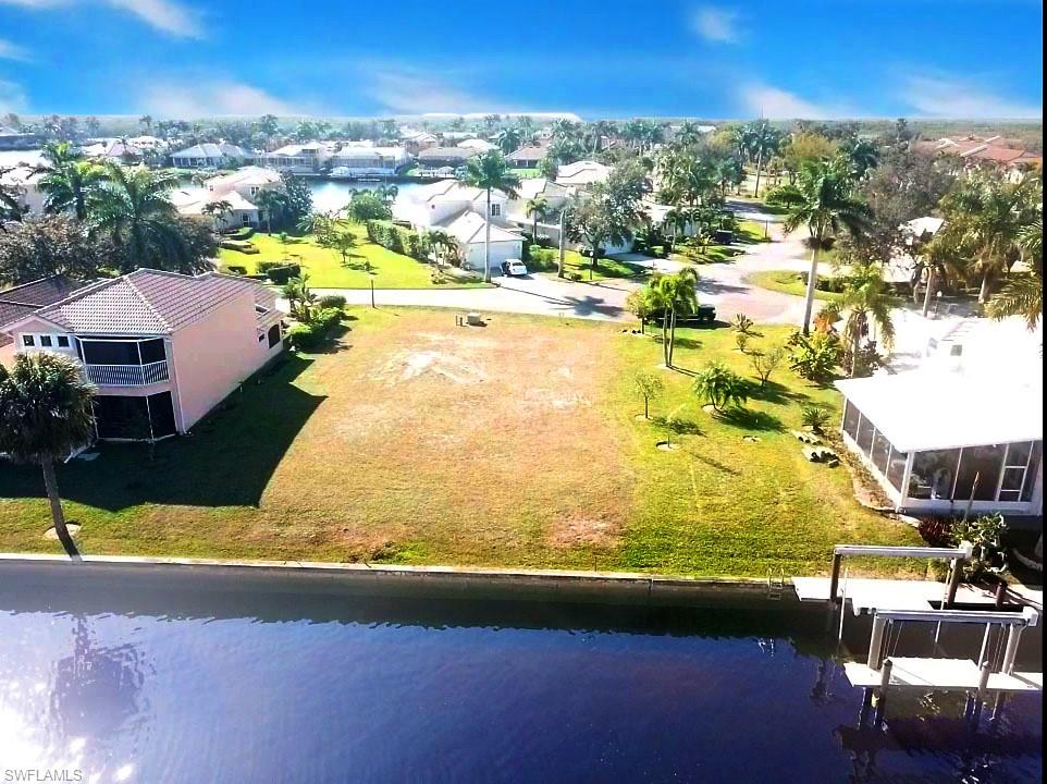 EVENINGSTAR CAY - Land