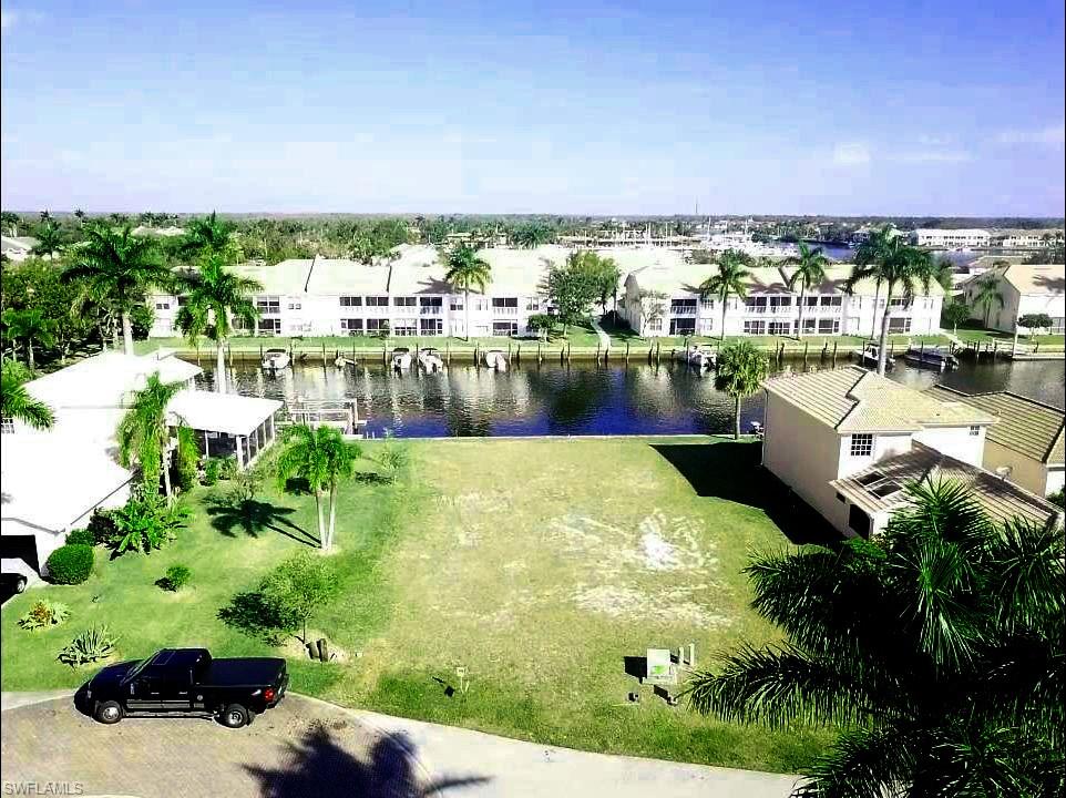 EVENINGSTAR CAY - Land