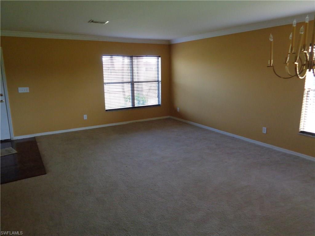 TOWN LAKES - Residential