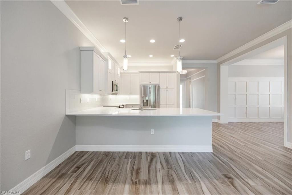 MARBELLA ISLES - Residential