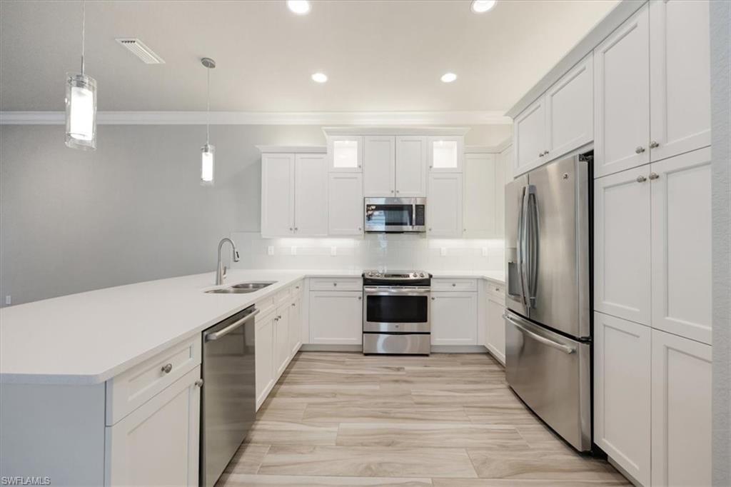 MARBELLA ISLES - Residential