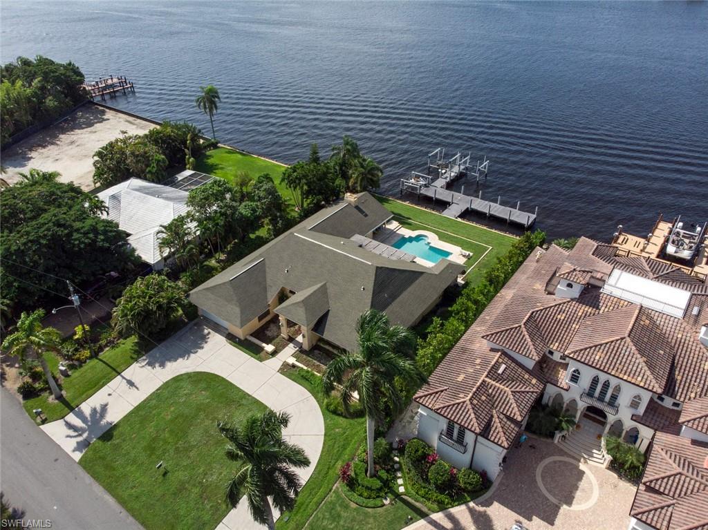 ROYAL HARBOR - Residential