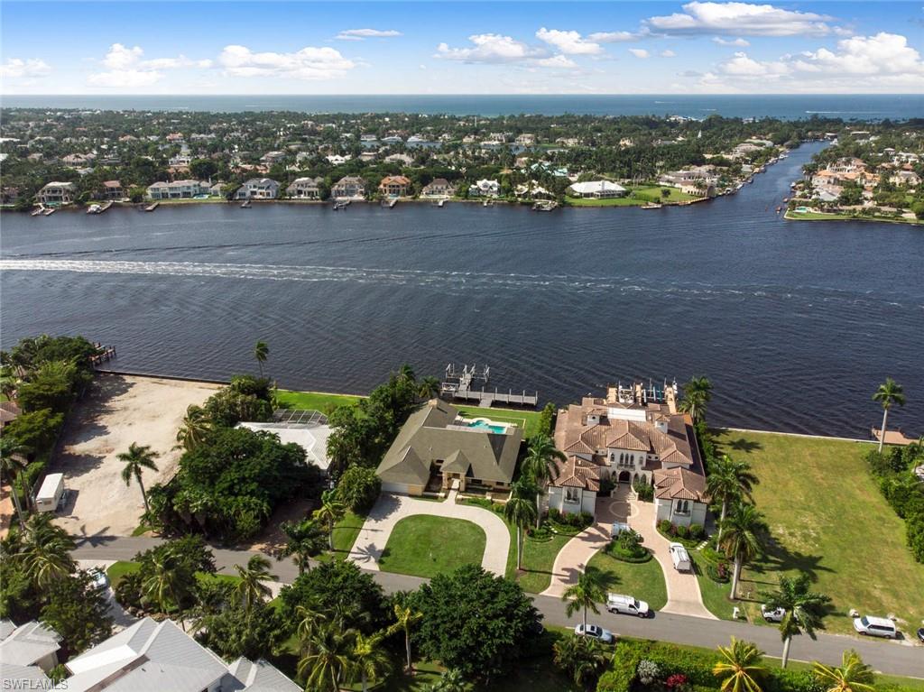 ROYAL HARBOR - Residential