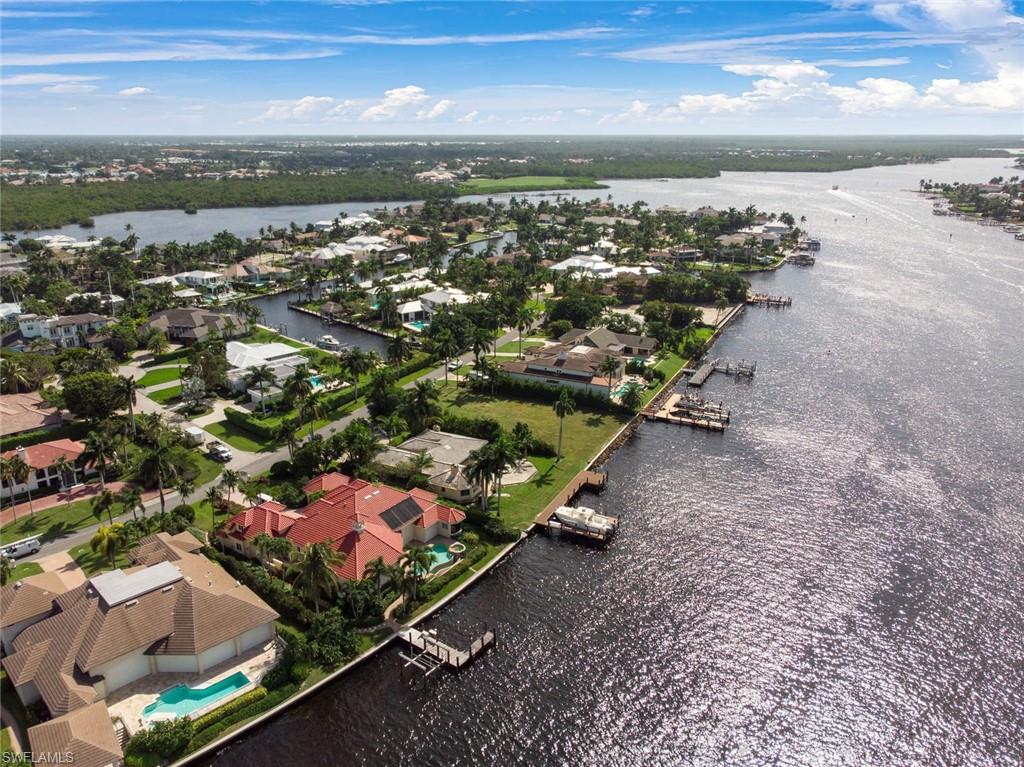 ROYAL HARBOR - Residential