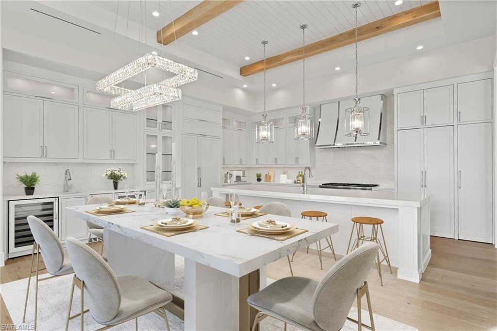 ROYAL HARBOR - Residential