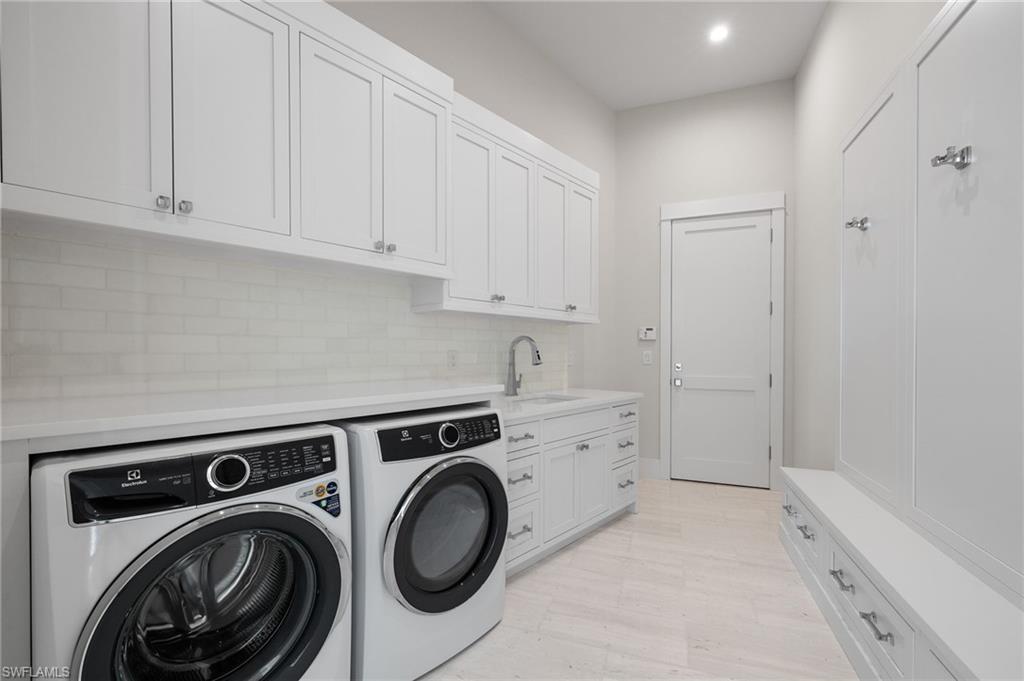 ROYAL HARBOR - Residential