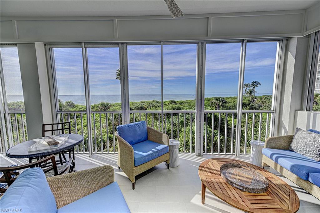 BAREFOOT BEACH CLUB - Residential