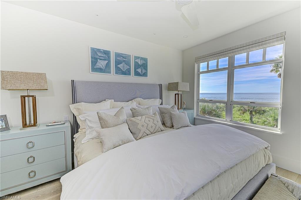 BAREFOOT BEACH CLUB - Residential