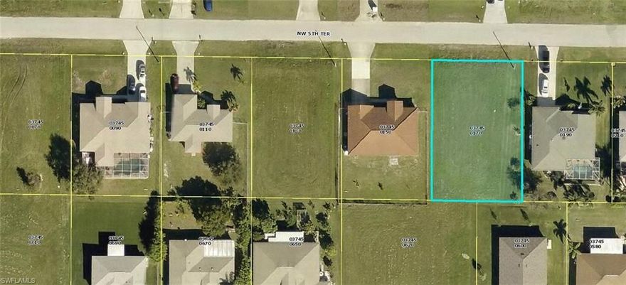 Nice Cape Coral Homesite