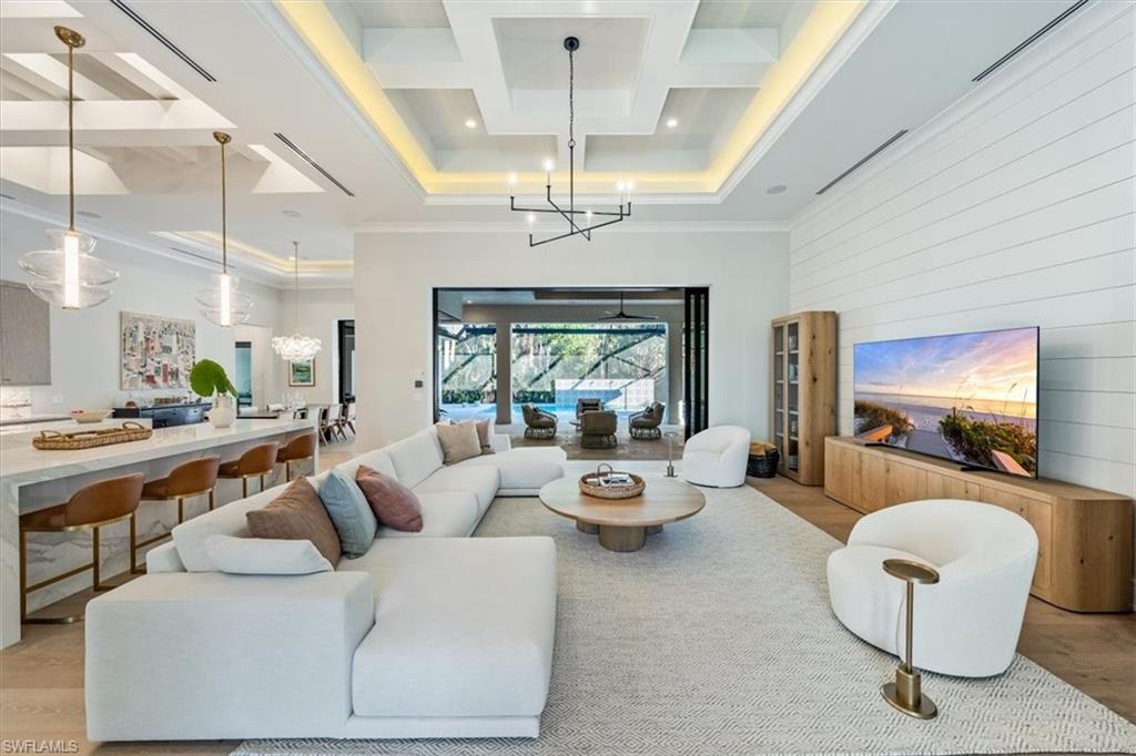 QUAIL WEST - Residential Lease